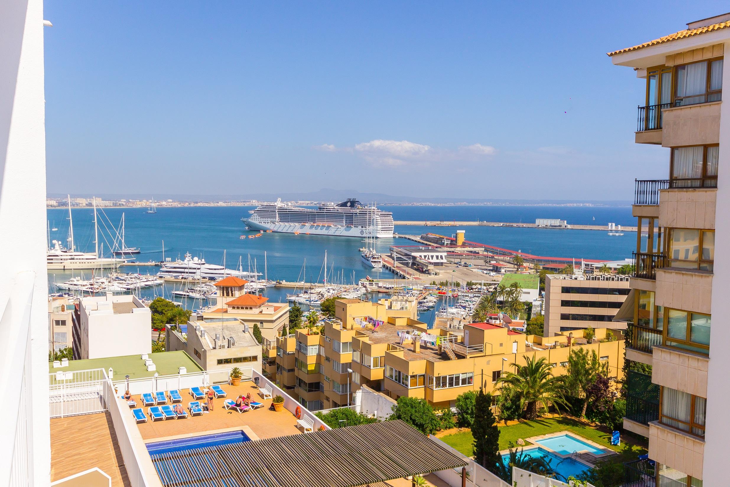 Hotel Amic Horizonte Palma de Mallorca Exterior photo